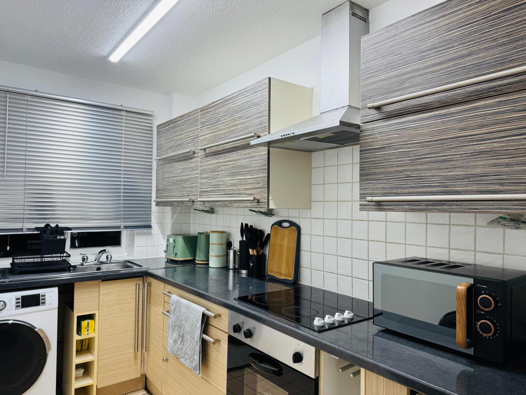 Apartment Cozy At Prime Location With Free Private Parking